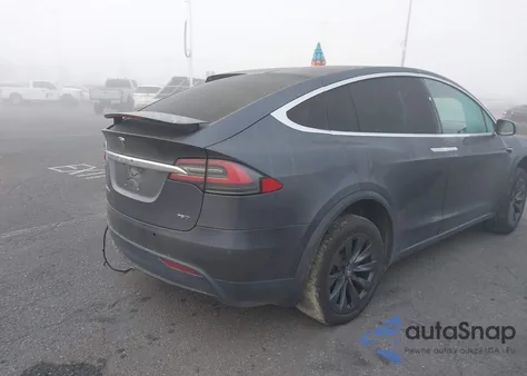2018 Tesla Model X 100D/75D/P100D из США, поврежденный, VIN 5YJXCBE20JF136434